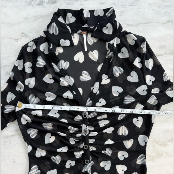 Free People Women’s Lucky Shirtee Size M - Picture 9 of 13